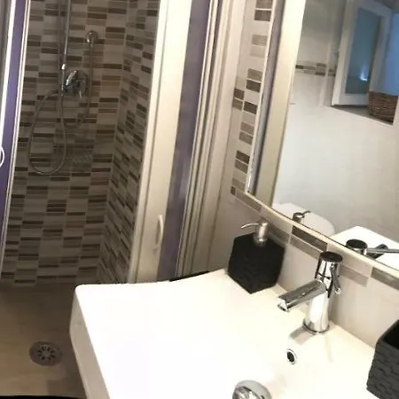 Apartament La Casetta Ai Lavatoi Di *