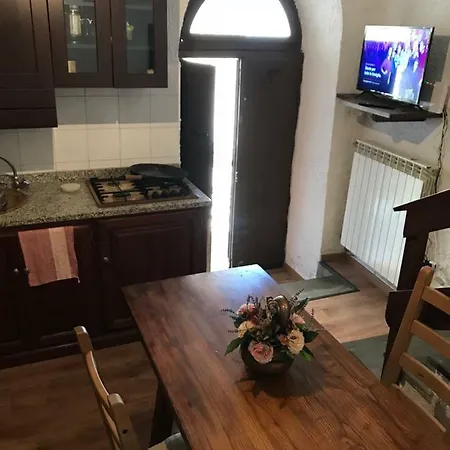 La Casetta Ai Lavatoi Di *